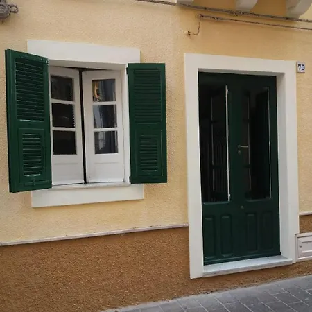 Casa Tabarkina 4 Appartamento *
